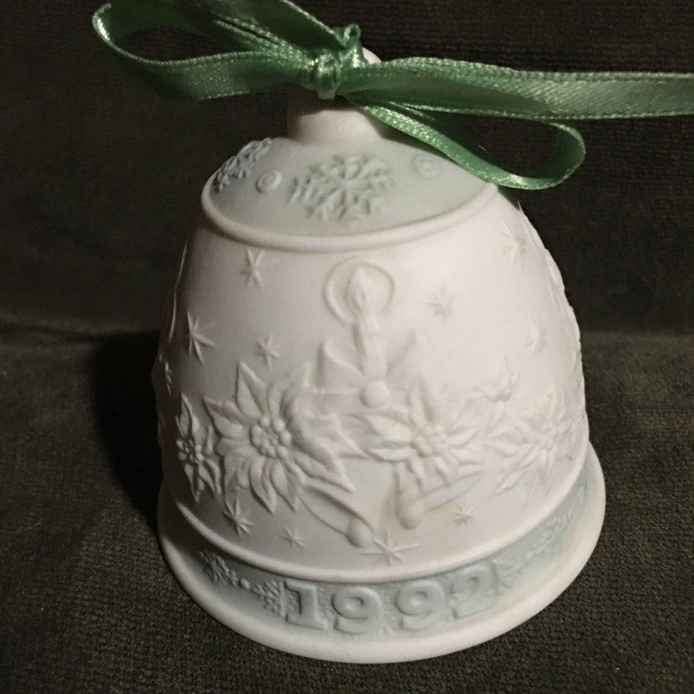 Lladro Bell 1992